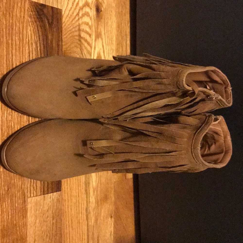 Brown boots